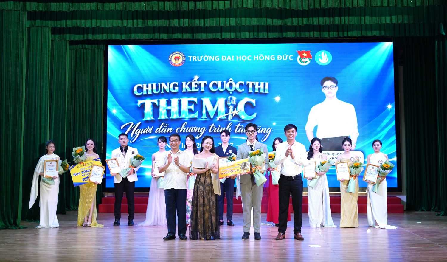 Sôi nổi Chung kết Cuộc thi “The Mic – Người dẫn chương trình tài năng” năm học 2026–2027
